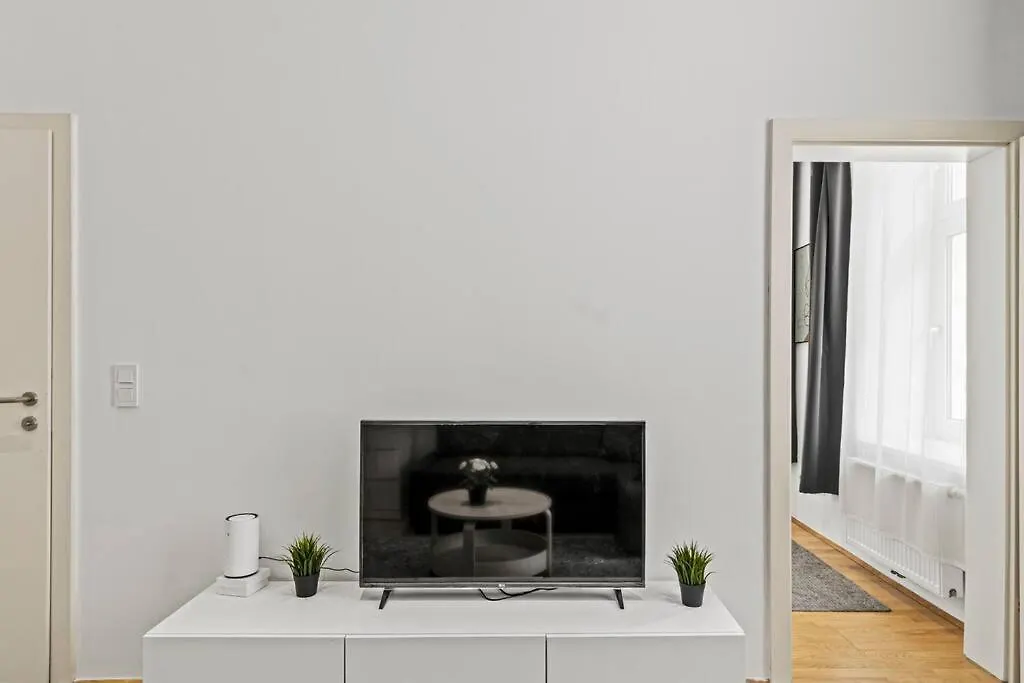 Modern Apartment Near City Center 1Br Vienna