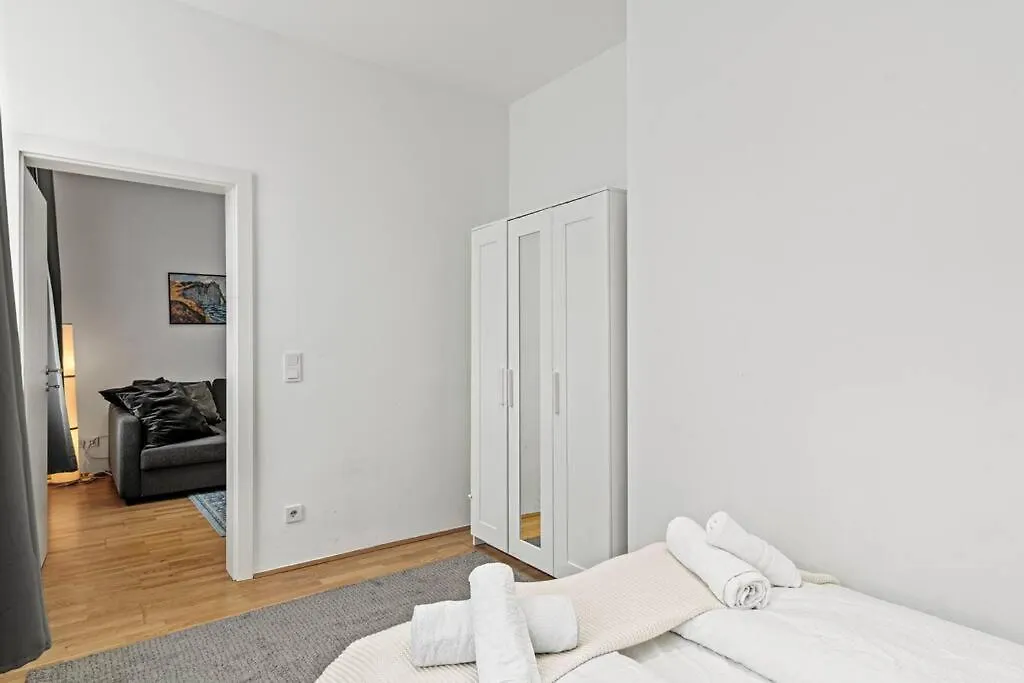 Modern Apartment Near City Center 1Br Vienna